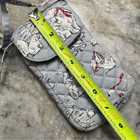 VERA BRADLEY Carson Cellphone Crossbody Bag Beary Merry BEARS Polar Bears NWT - Picture 8 of 10